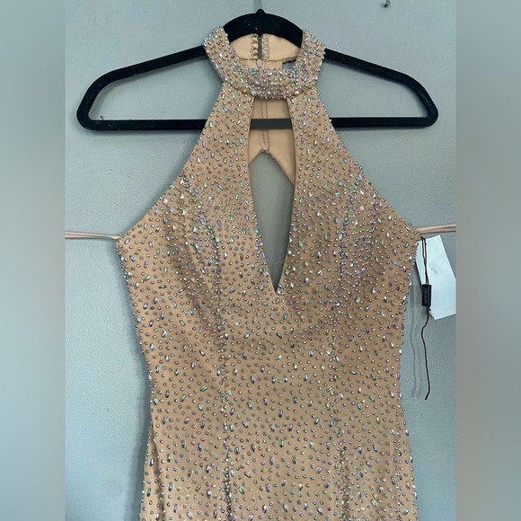 NWT La Femme Champagne Beaded Key Neck Mock Neck Evening Gown / Formal Dress - Picture 4 of 8